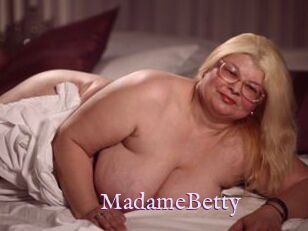 MadameBetty Uk Sexy Milfs
