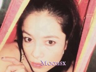 moonsx Uk Sexy Milfs